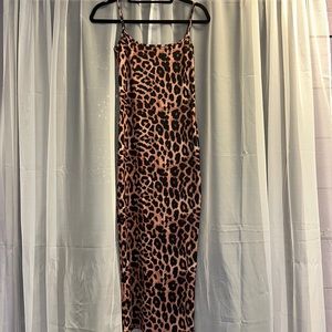 Long fitted cheetah satin dress